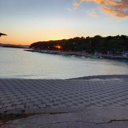Mobile Agava * Biograd Na Moru