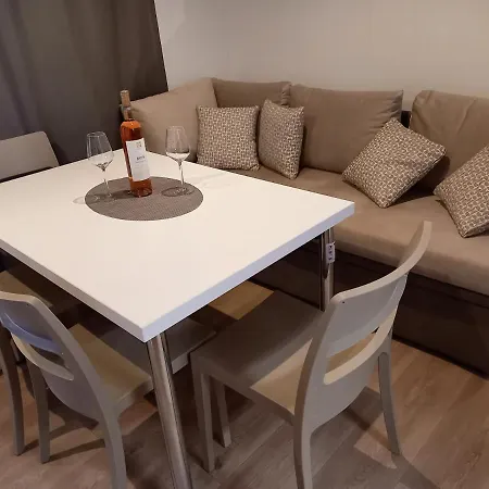 Campsite Mobile Agava Biograd Na Moru